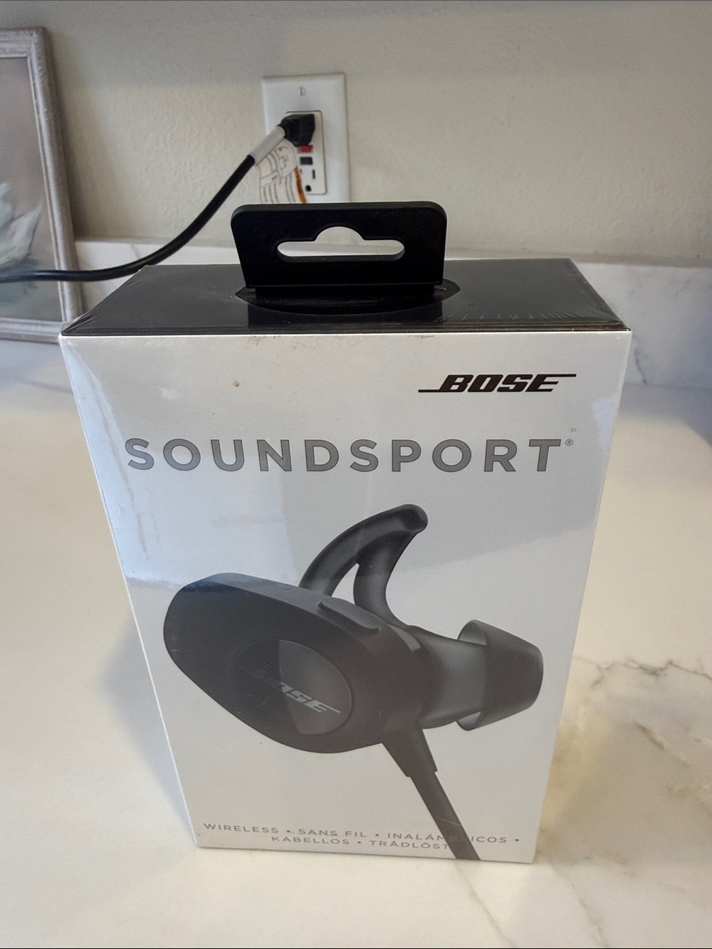 Unopened Bose SoundSport Wireless Earbuds - Black